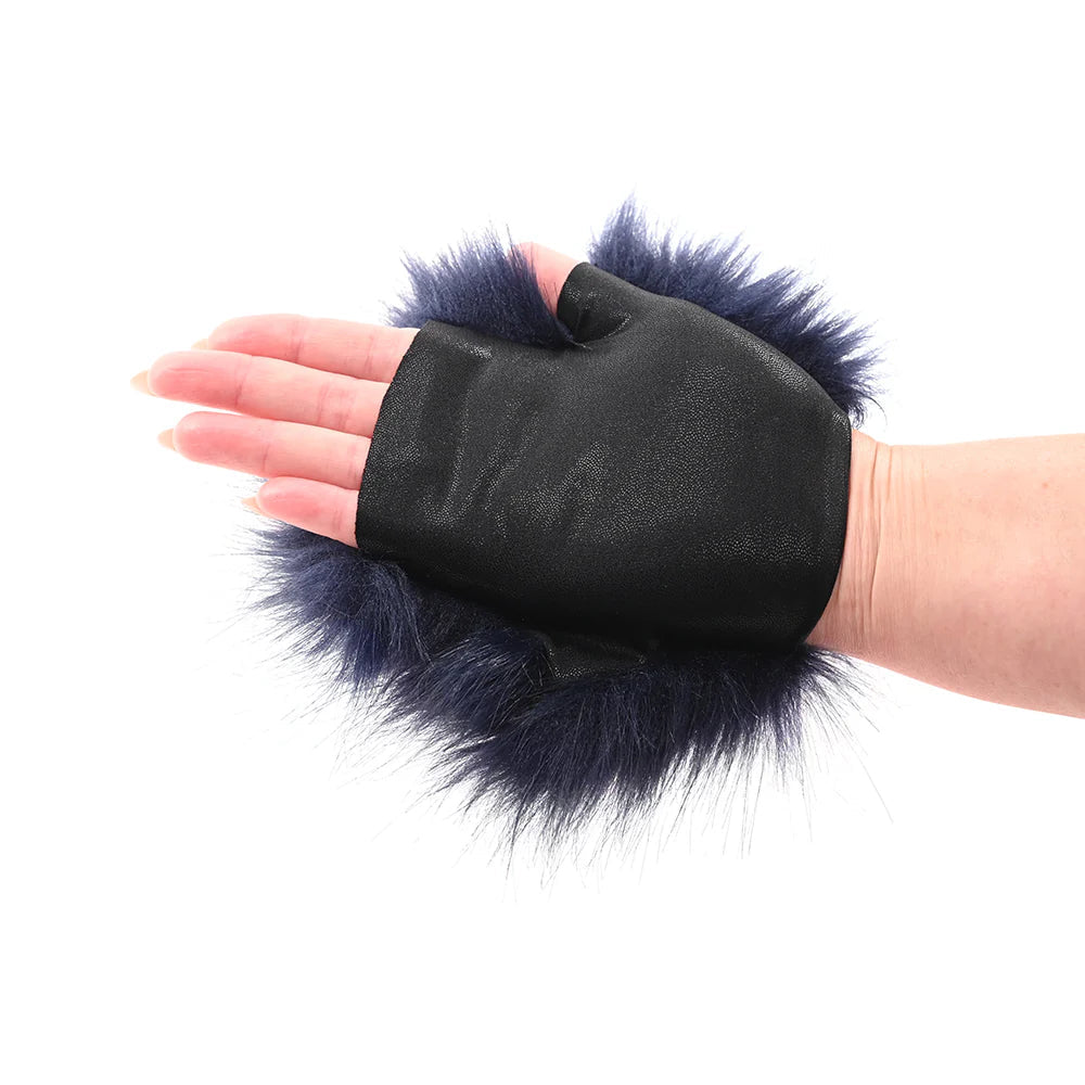 Sportsheets Sex &amp; Mischief Cougar Spiked Sensory Glove SPORTSHEETS