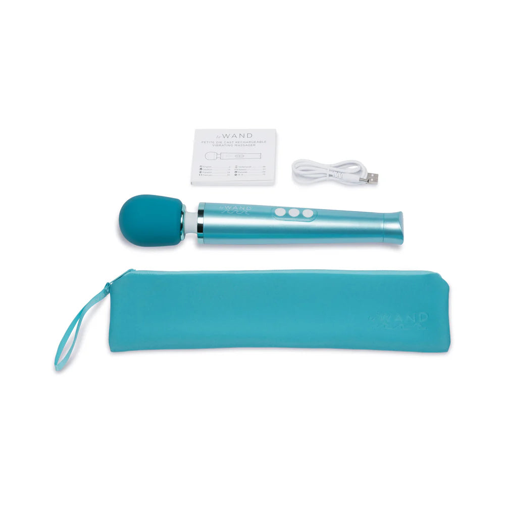Le Wand Dive Submersible Rechargeable Vibrating Massager LELO